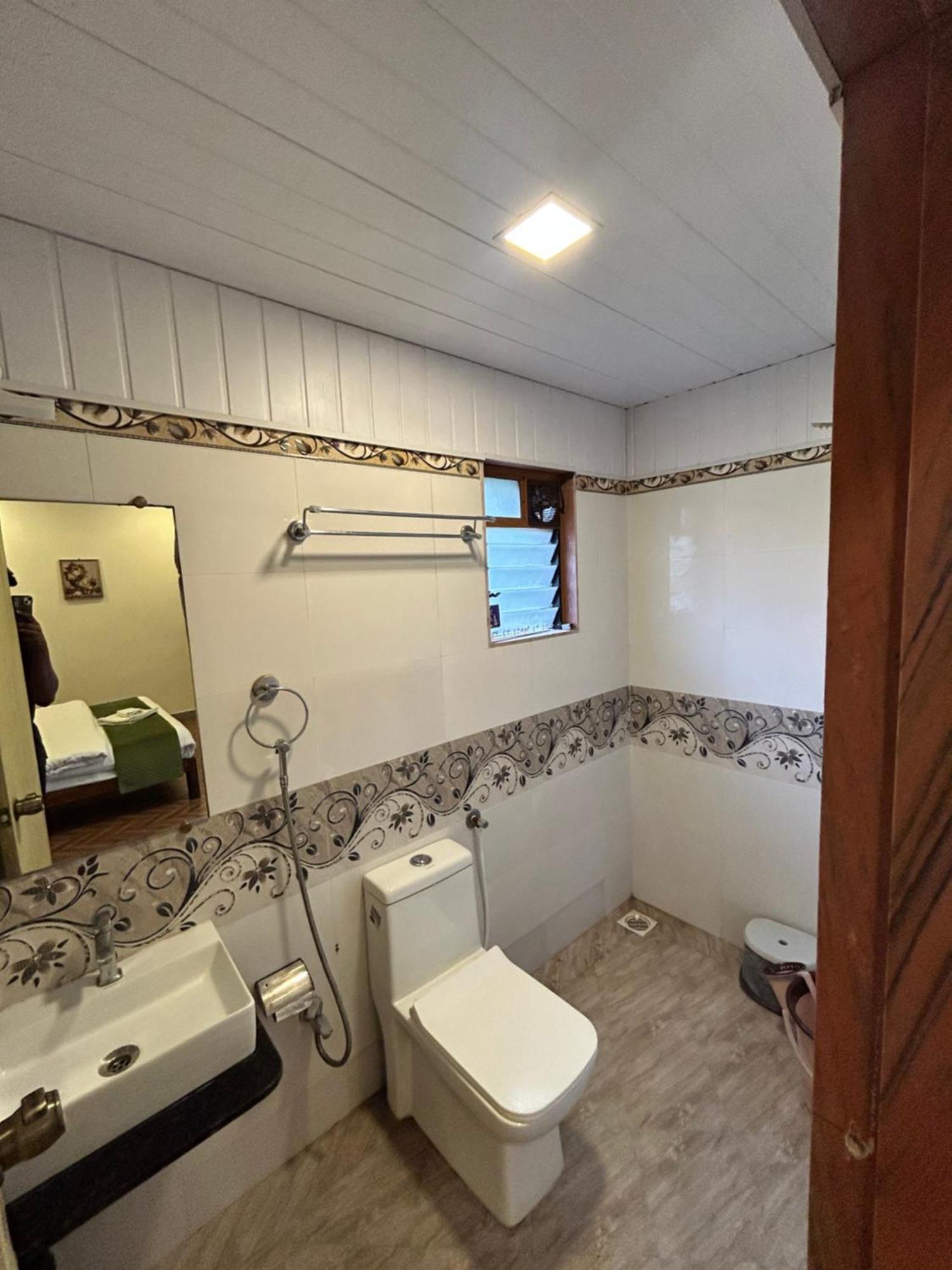 Villa Wistaria- Luxury 7Bhk Villa With Private Pool Alībāg Esterno foto
